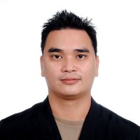 Lester Cadiz