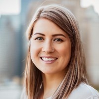 Lacie Hampson, Bscn, Mn