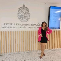 Mayra Ampuero Duran