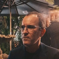 𝘌𝘮𝘦𝘳𝘴𝘰𝘯 𝘗𝘢𝘳𝘪𝘴