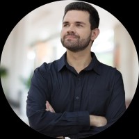 Gustavo Santos