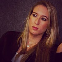 Pâmela C. Alves De Castro
