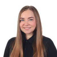 Iuliia C.