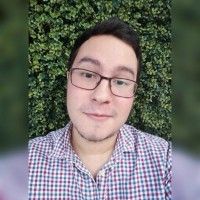 Oliver Falcón