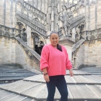 Tanya Lo