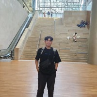 Evan（Shi-Hong) Zhou