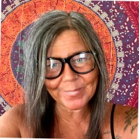 Shelly Snow