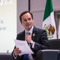 Andrés Barba V.