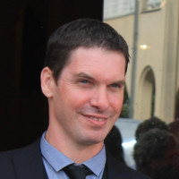 EMMANUEL VIE