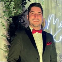 Edward Muro