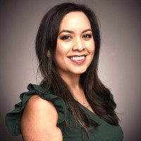 Jennifer Loza, Cisr