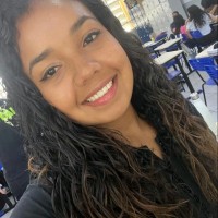 Eduarda Souza