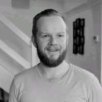 Tom Sanders