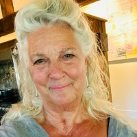 Ruth Gilmore Langs