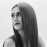 Ava R.