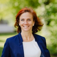 Nadine Abele