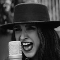 Azadeh Ettehad