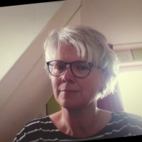 Laura V.