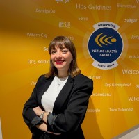 Elif Akgün