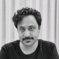 Reza Akbari