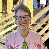 Deneille Sutton