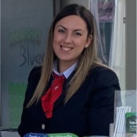 Yvonne Perna