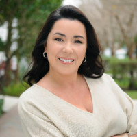 Gwen Giles