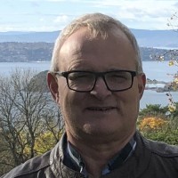 Anders. Bernt