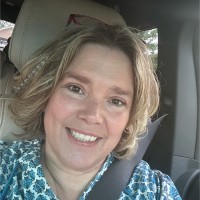 Robyn Lowery