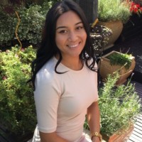 Samantha Mina