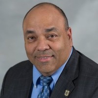 Harry Cruz