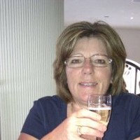 Linda Dewar