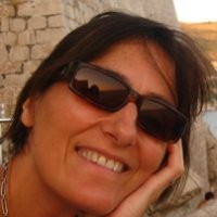 Elena Olivari