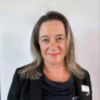 Jennifer Pedersen