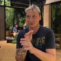 Александр Тихонов
