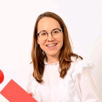 Esther Azcárate Sánchez