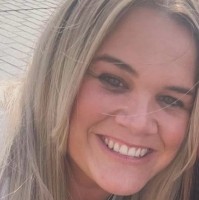 Linzi Hull