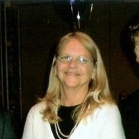 Pamela Dores