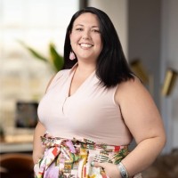 Desirae Mearns, Mba.
