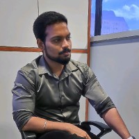 Vignesh R