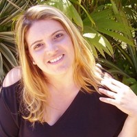 Leandra G Croppo