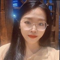 Lily Lam