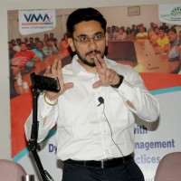 Avinash Nikash