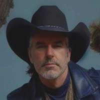 Greg Ellis