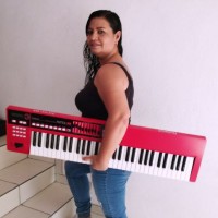 RAQUEL DE FREITAS SIMÕES CAETANO