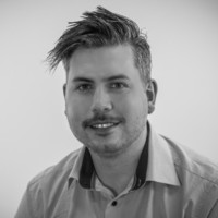 Simon L.