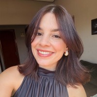 Amanda Lemos