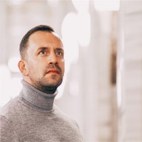 Simon Frost