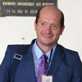 Александр Тарасов