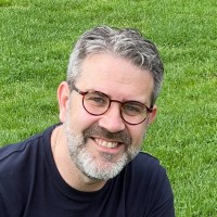 Nicolas Pau